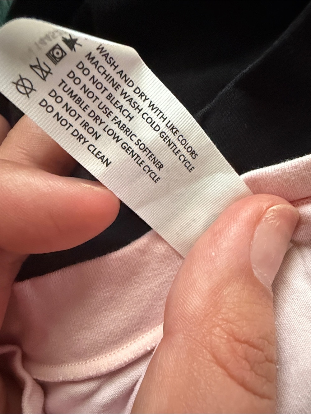 Sleeveless Crewneck Tank Top - Cream, Pink & Black - Picture 3 of 4